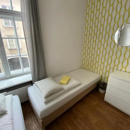 Grand Apartament Hostel